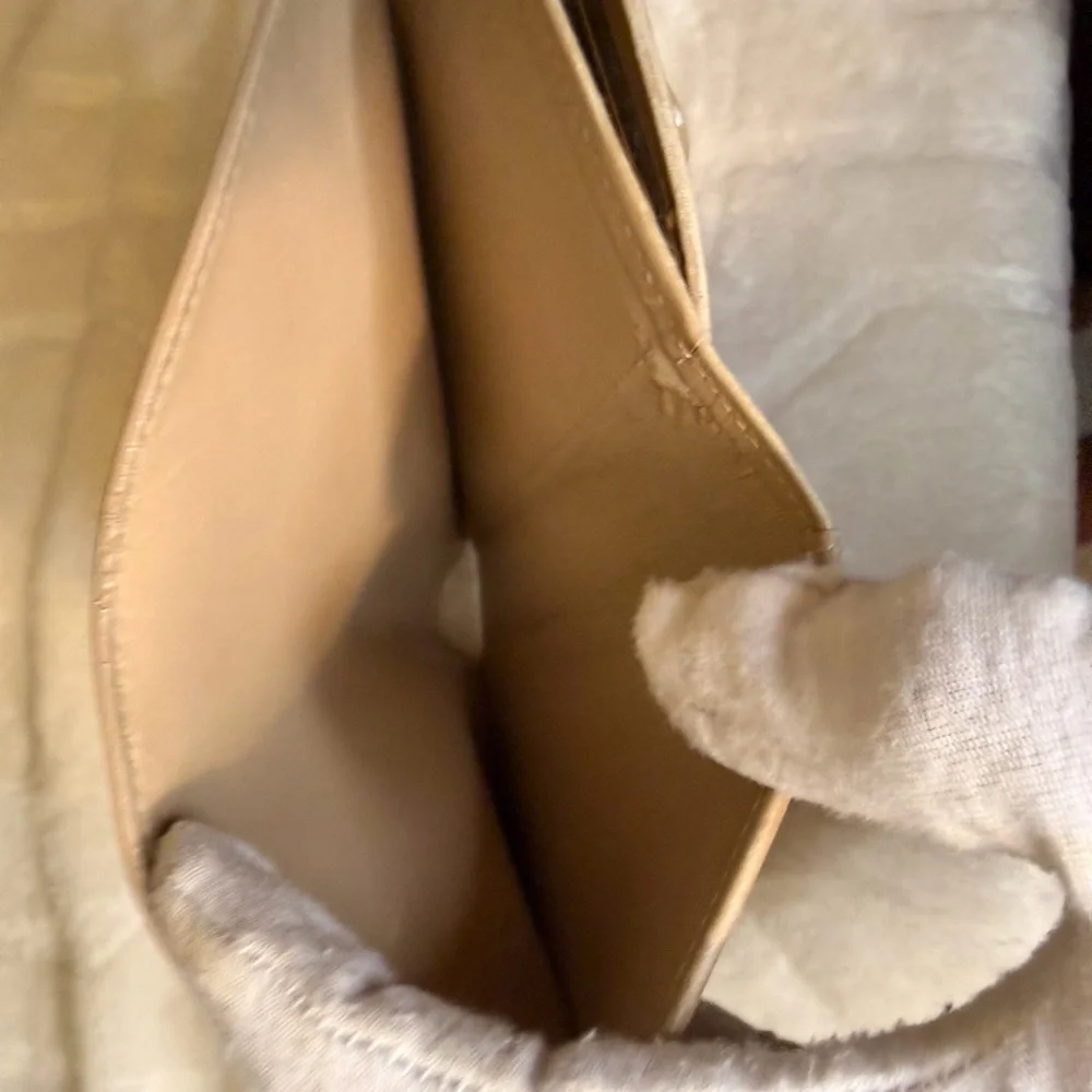 Louis Vuitton Yellow Monogram Vernis Wallet - Picture 12 of 16